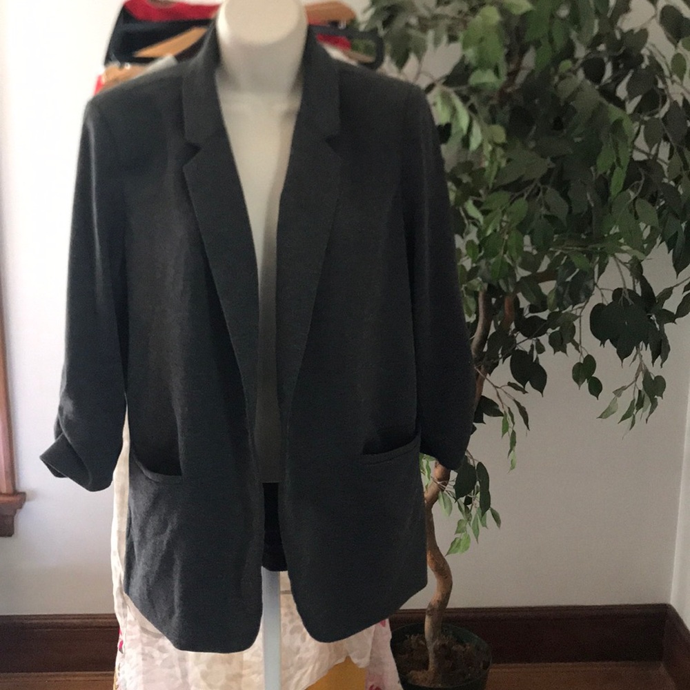 Blazer in charcoal grey